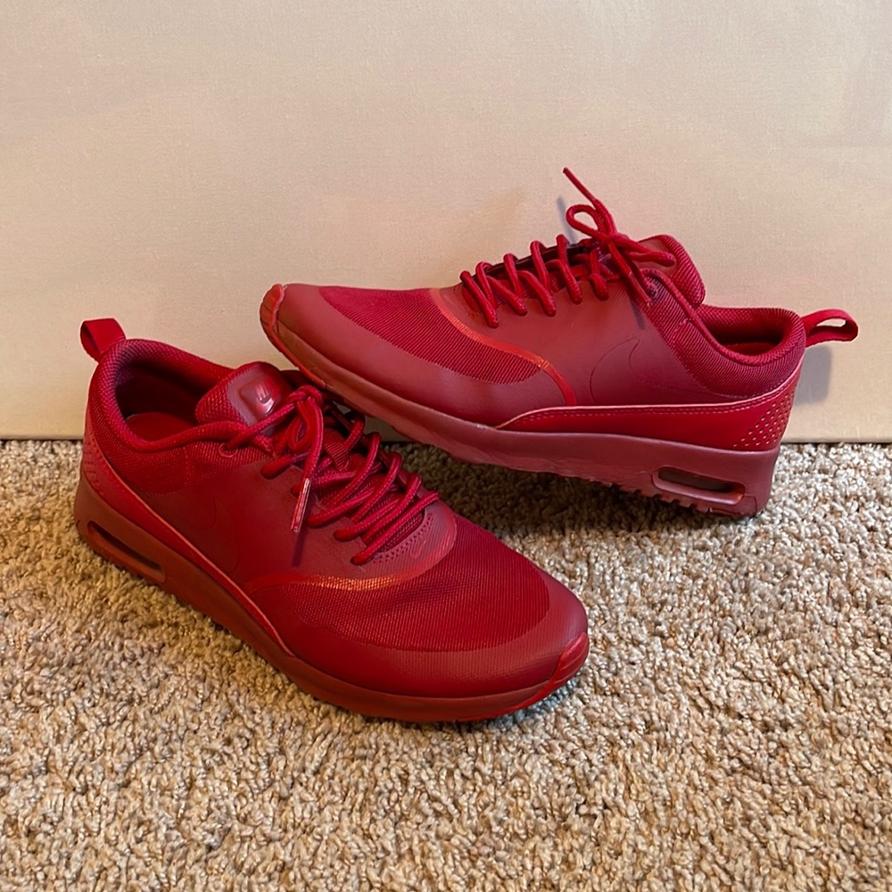 Red Nike Thea